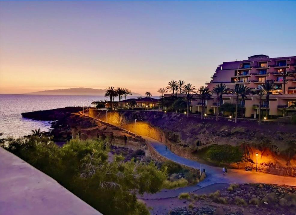 Sol Apartment With Amazing Seaview Costa Adeje  Extérieur photo